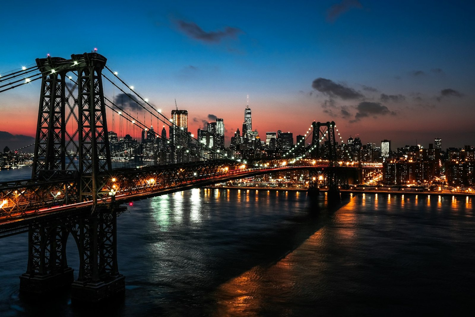 Williamsburg Bridge and the Manhattan skyline at dusk, New York City